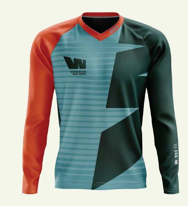 Long-sleeved cycling jersey.