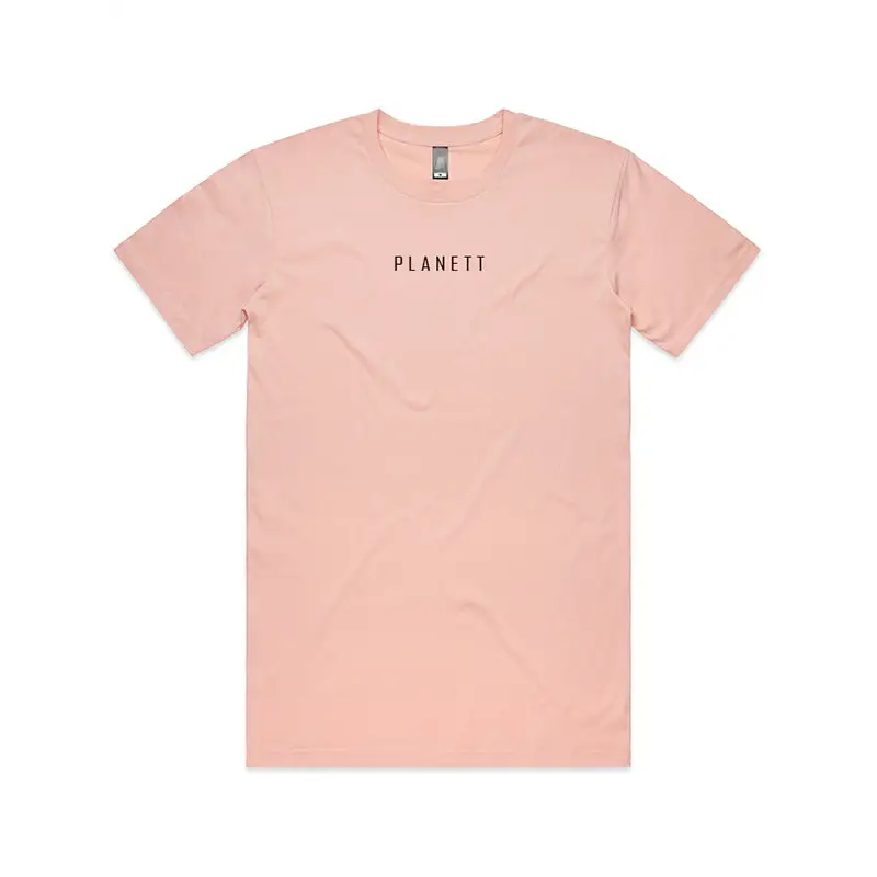 Pink t-shirt with ’PLANETT’ text.