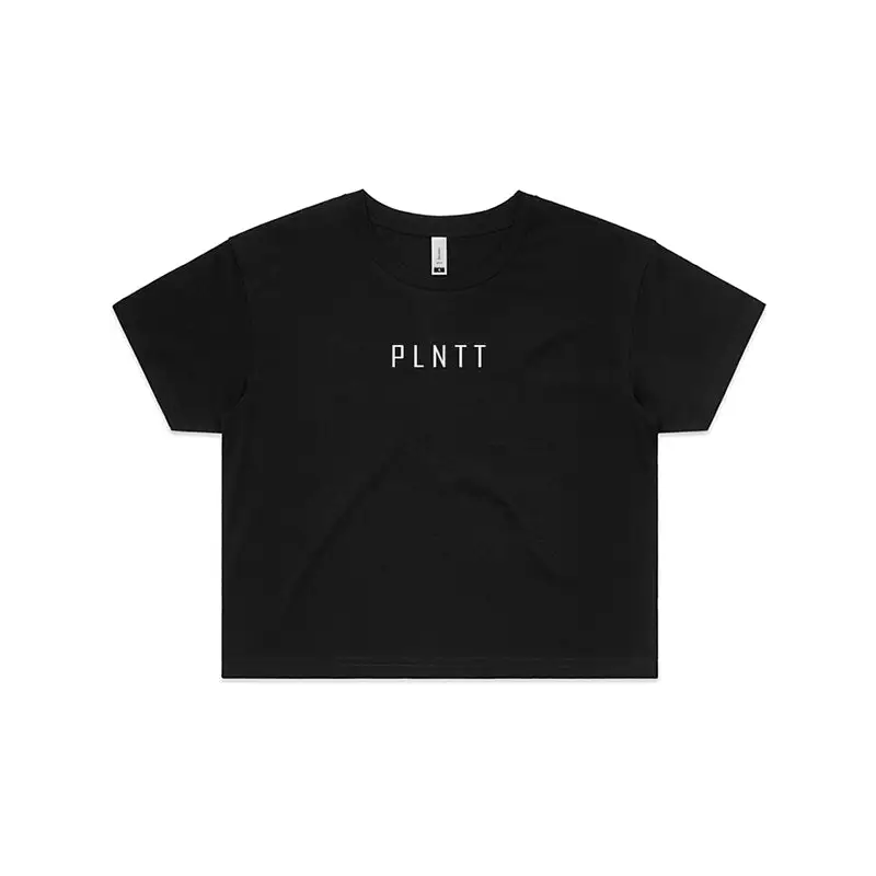 Black short-sleeved t-shirt.