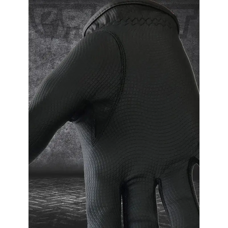 Black leather golf glove.