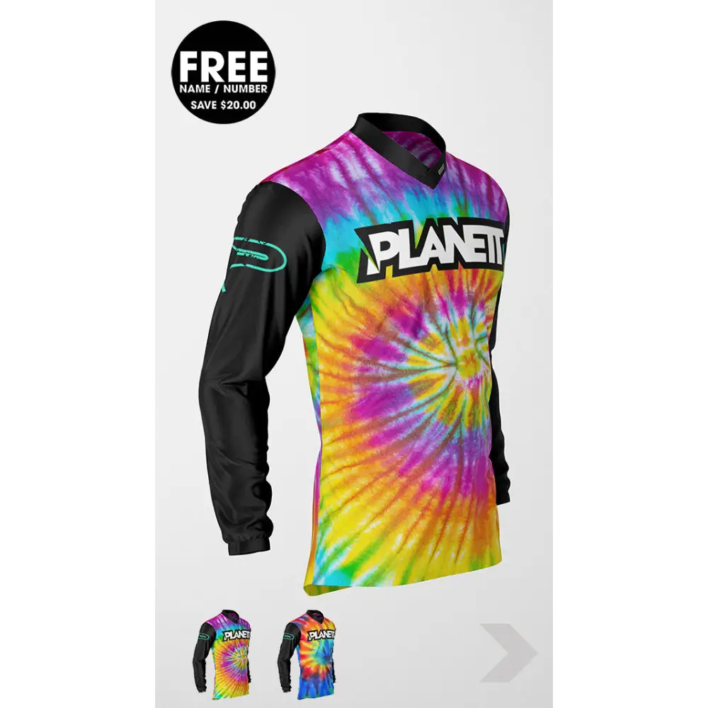 Tie-dye long-sleeved jersey.