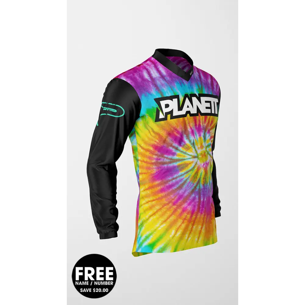 Tie-dye long-sleeved jersey.