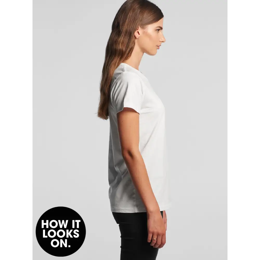 White short-sleeved t-shirt.