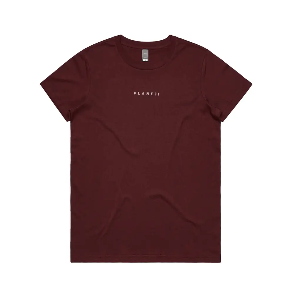 Maroon t-shirt.