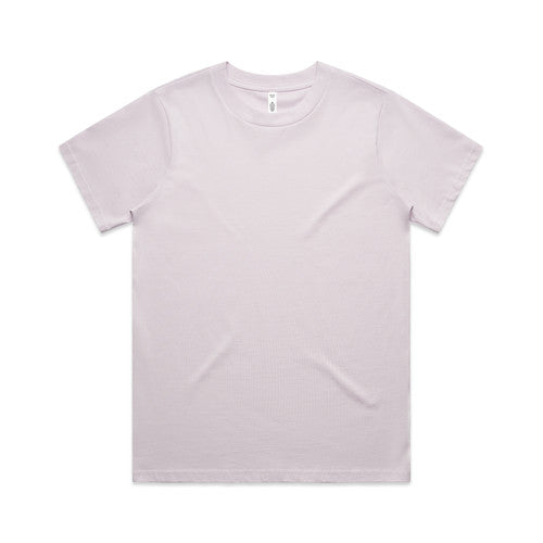 Lavender crew neck t-shirt with short sleeves and a relaxed fit.