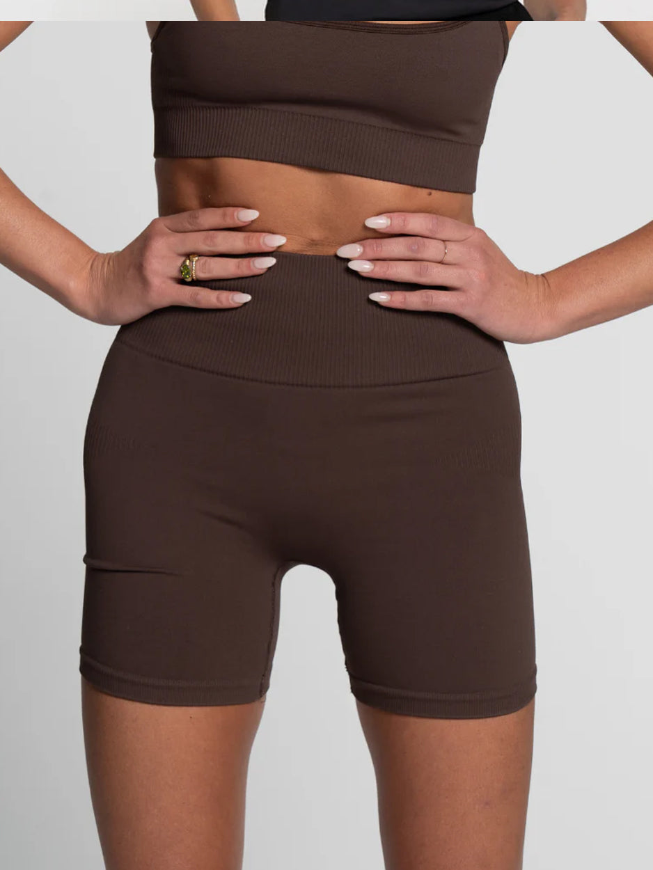 Espresso Invicible Scrunch Shorts - Activewear