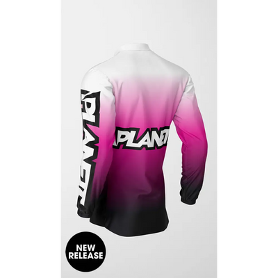 Long-sleeved pink and black gradient shirt.