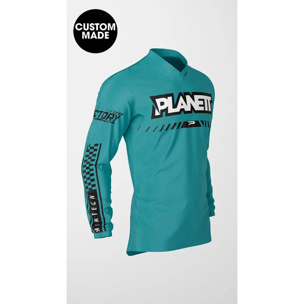 Teal long-sleeved jersey.