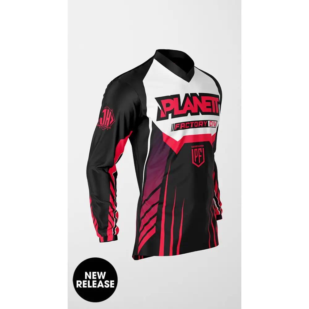 Long-sleeved motocross jersey.