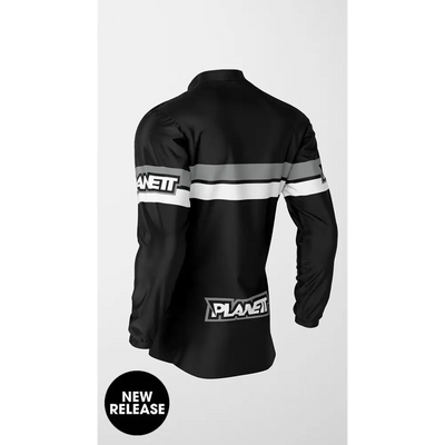 Black and white long-sleeved jacket.