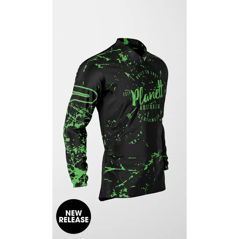 Black and green long-sleeved shirt.