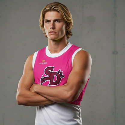 Pink and white basketball jersey with ’sd’ logo.