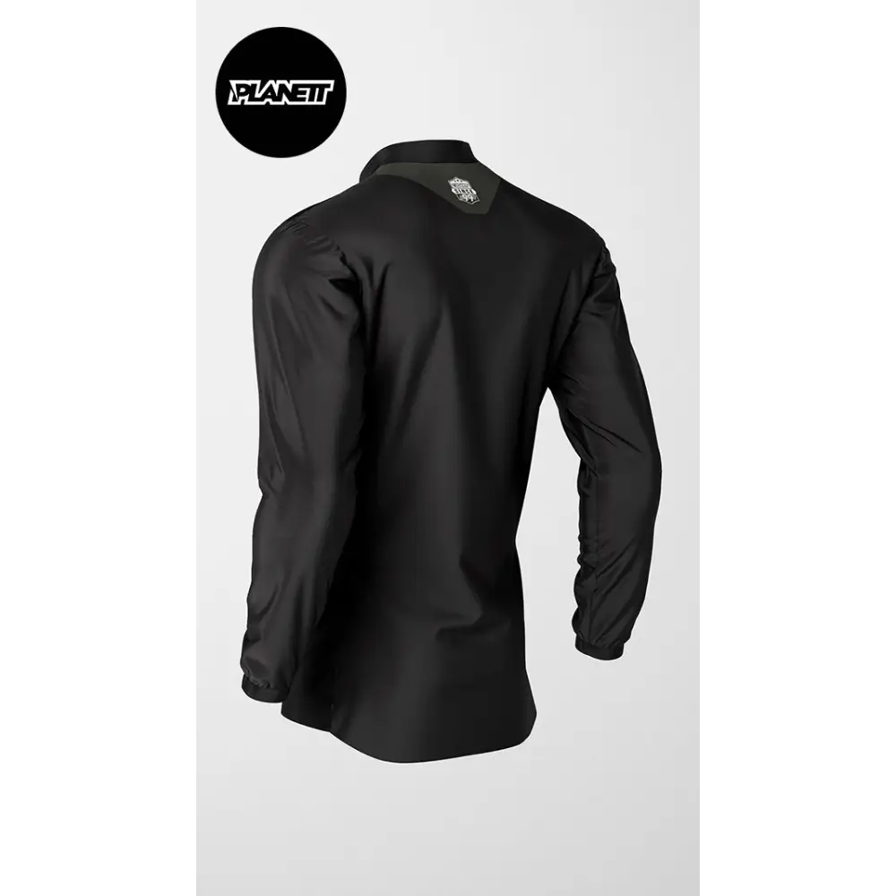 Black long-sleeved jacket.