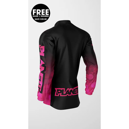 Black and pink long-sleeved shirt.
