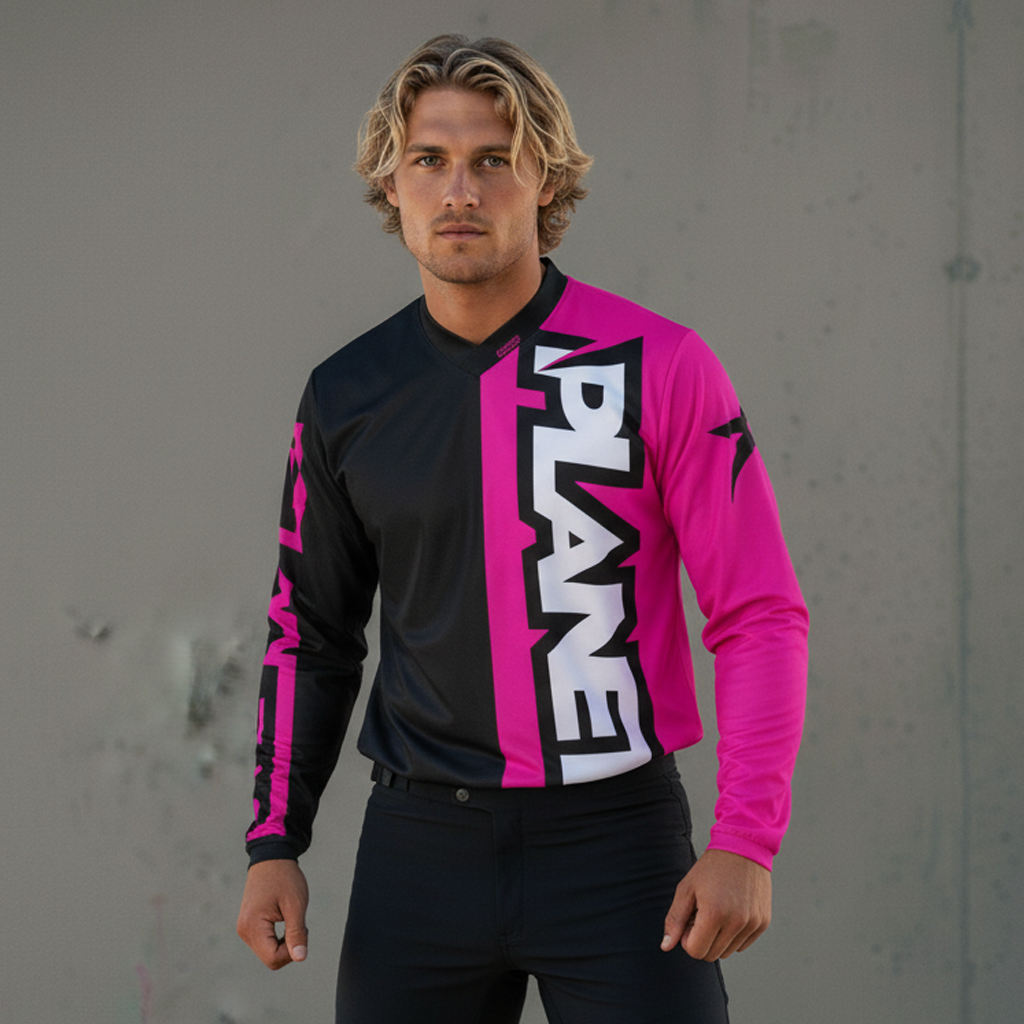 Men’s black and fuchsia long-sleeved athletic shirt.