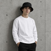 Kids Classic L/S Tee 3062 on a model