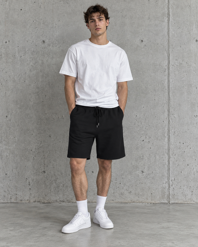 Stadium Shorts 5916 in black on male model