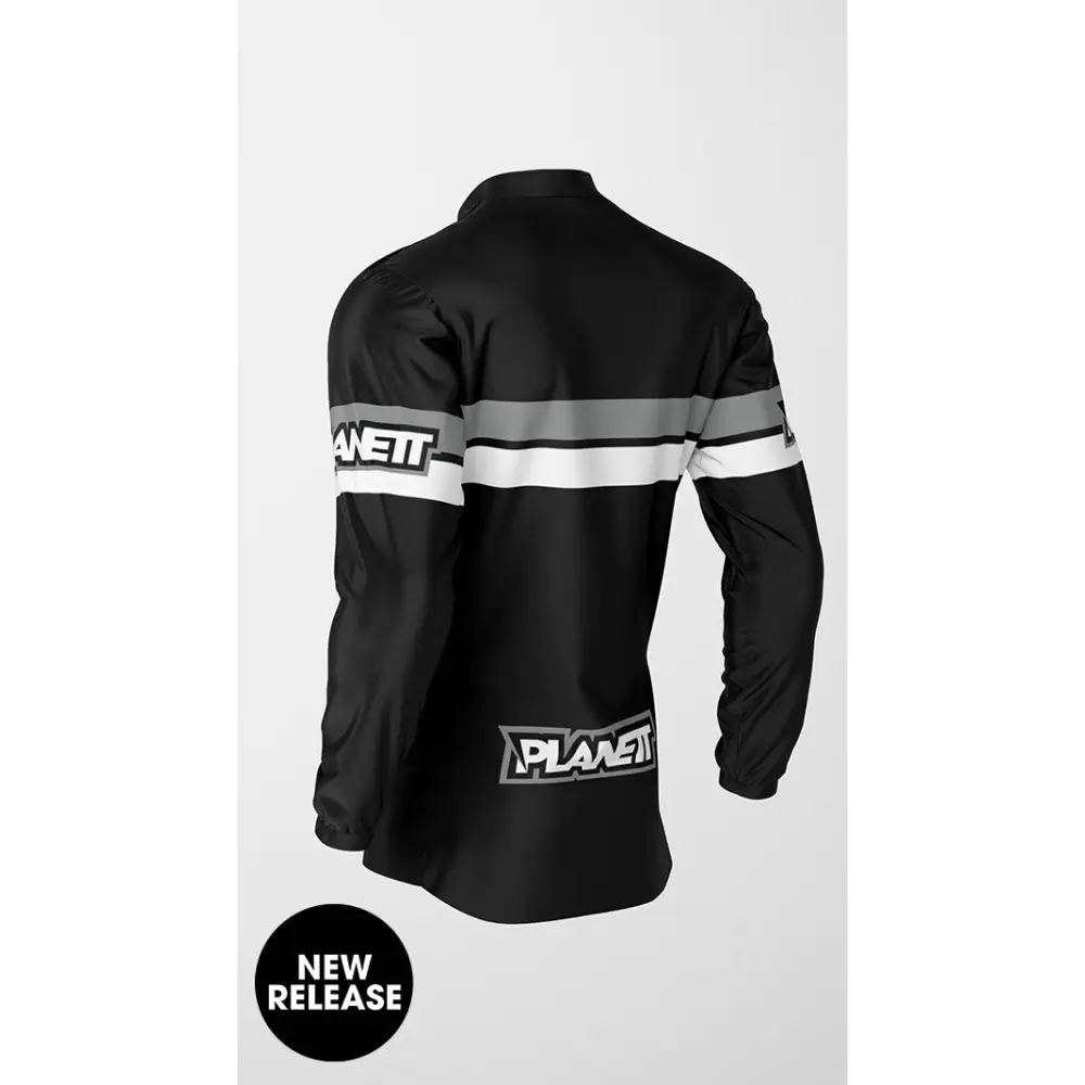 Black and white long-sleeved jacket.