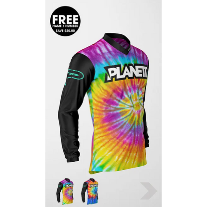 Tie-dye long-sleeved jersey.