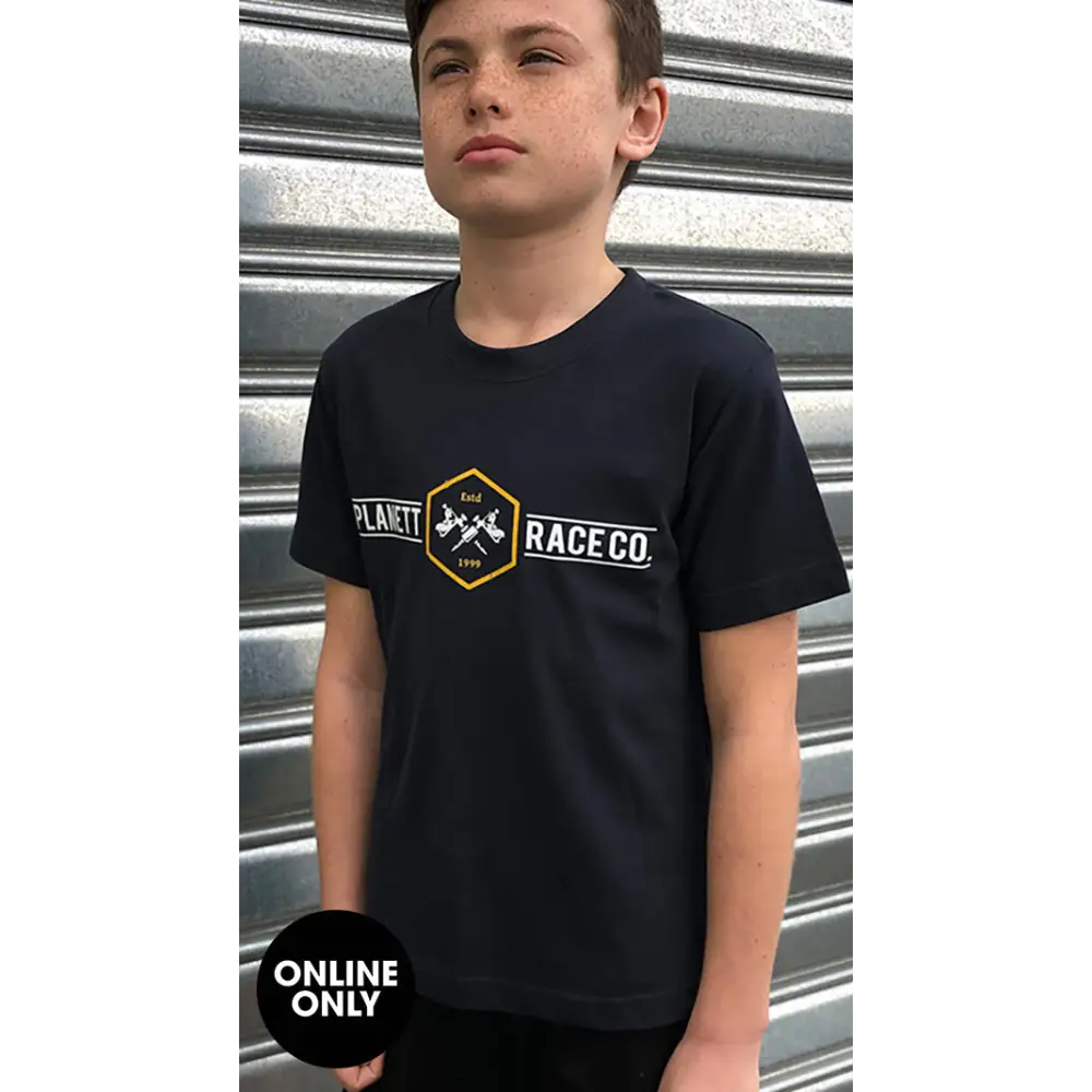 Boy’s black t-shirt with logo.