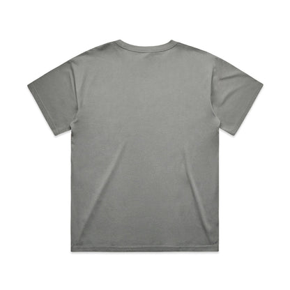 Gray t-shirt with short sleeves and crew neck.